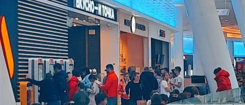 В ТРЦ «Ривьера» открылся ресторан «Вкусно и точка»